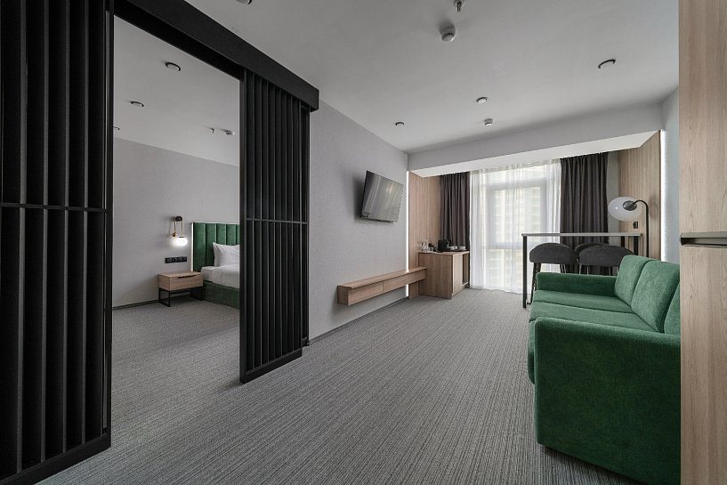 Номер «Люкс двухкомнатный City Park» — City Park Hotel Sochi — фото 2
